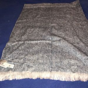 NWT Loft Blanket Scarf
